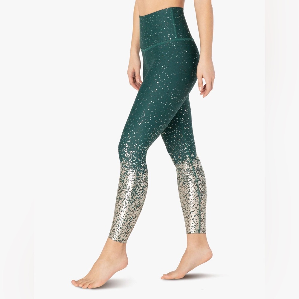 Beyond Yoga High Waisted Alloy Ombre Midi Leggings Hunter Green/Antique Gold